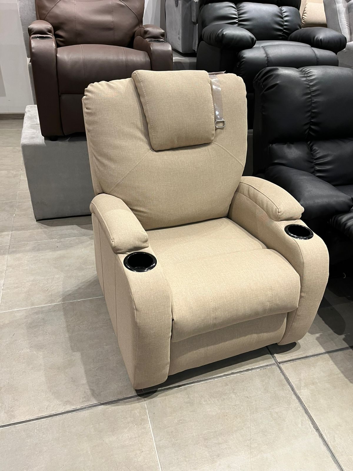 Reclinable Beige con Portavasos