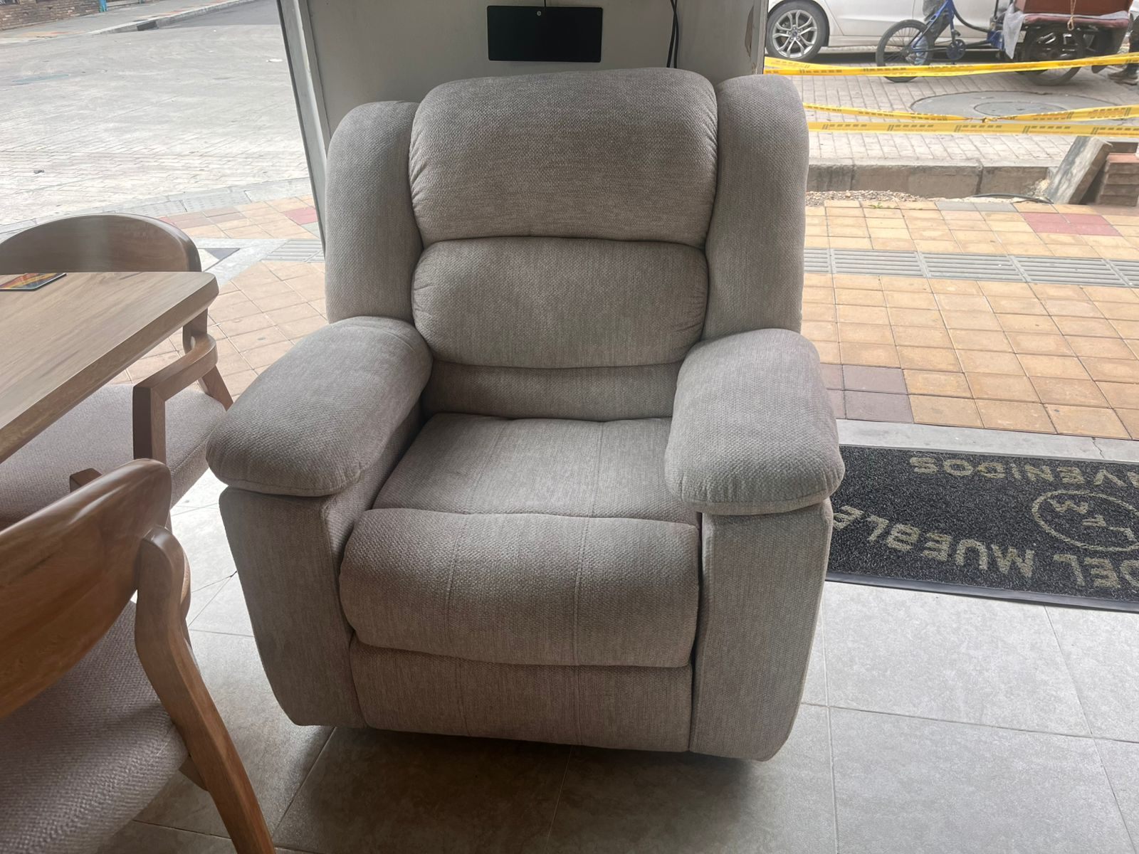 Reclinable Gris Claro